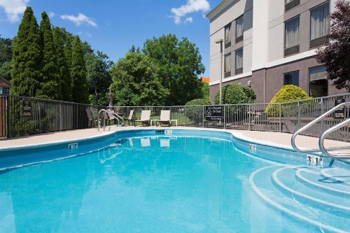 Hampton Inn Pittsburgh/West Mifflin - image 36