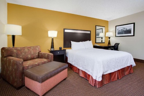Hampton Inn Pittsburgh/West Mifflin - image 47