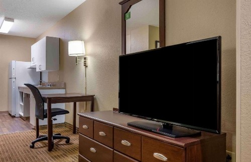 Extended Stay America Suites - Pittsburgh - West Mifflin - image 11