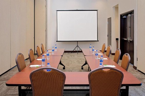 Hyatt Place Pittsburgh North Shore - image 11