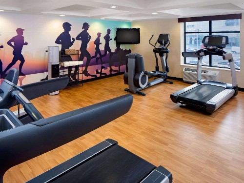 Hyatt Place Pittsburgh North Shore - image 13