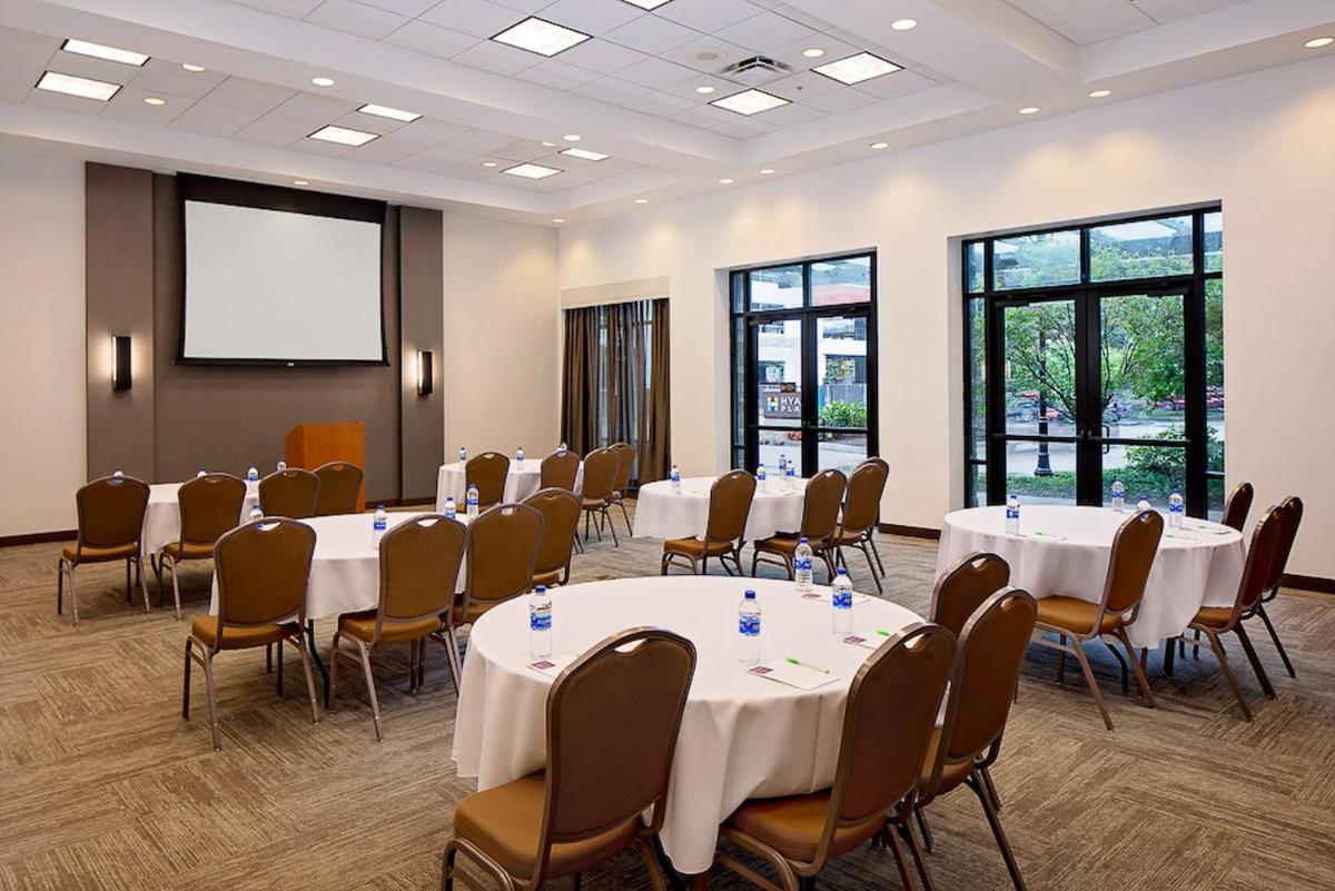 Hyatt Place Pittsburgh North Shore - image 3