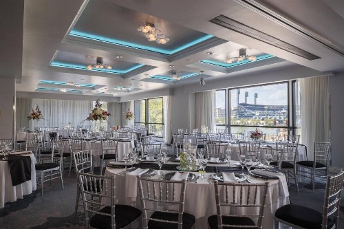 Renaissance Pittsburgh Hotel - image 31