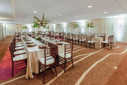 Hilton Garden Inn Pittsburgh University Place - image 31