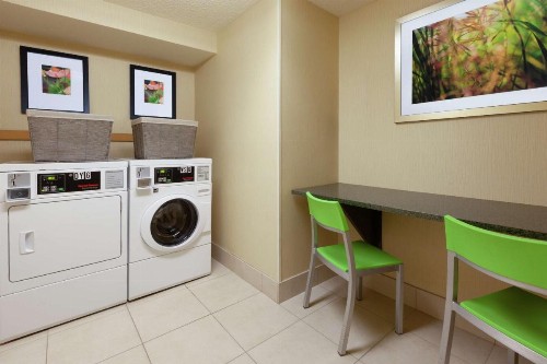 Hilton Garden Inn Pittsburgh University Place - image 5