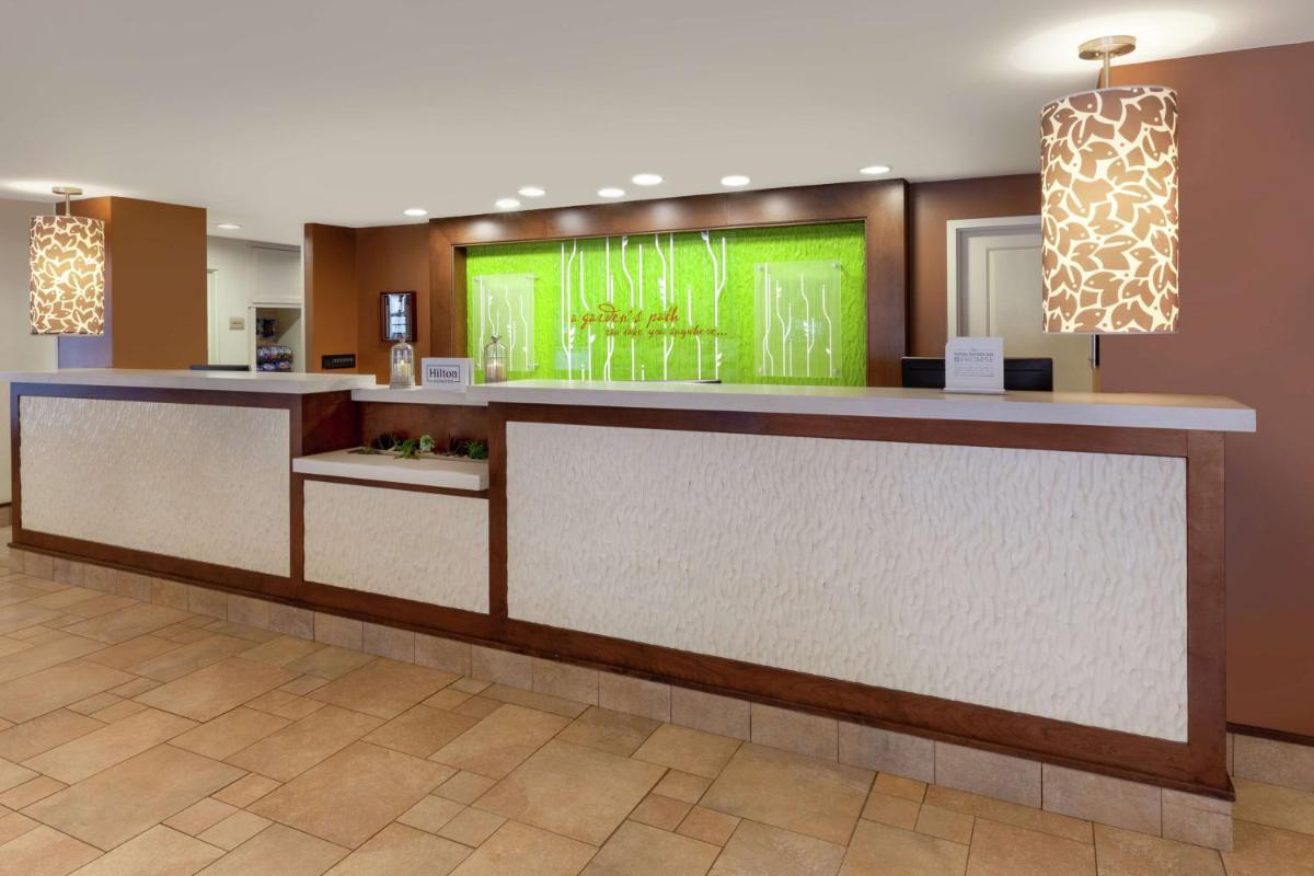 Hilton Garden Inn Pittsburgh University Place - image 6