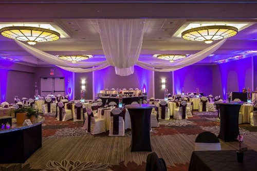 DoubleTree by Hilton Pittsburgh-Green Tree - image 23