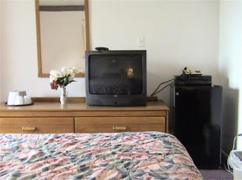 Valley Motel Pittsburgh - image 14