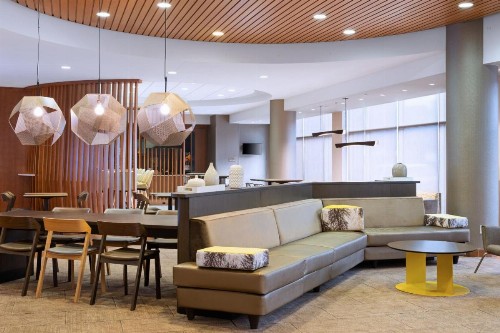 SpringHill Suites by Marriott Pittsburgh Mt. Lebanon - image 26