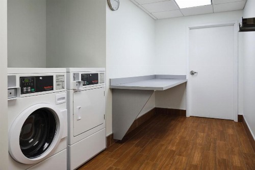 SpringHill Suites by Marriott Pittsburgh Mt. Lebanon - image 43