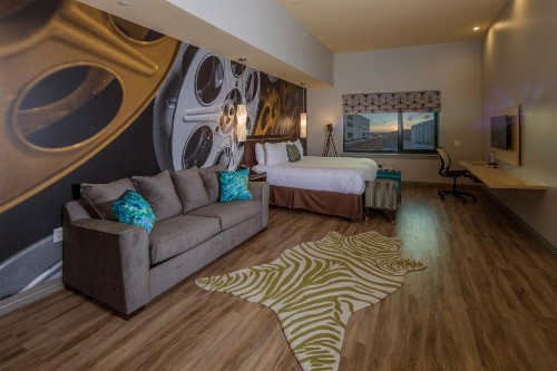 Hotel Indigo Pittsburgh East Liberty an IHG Hotel - image 18