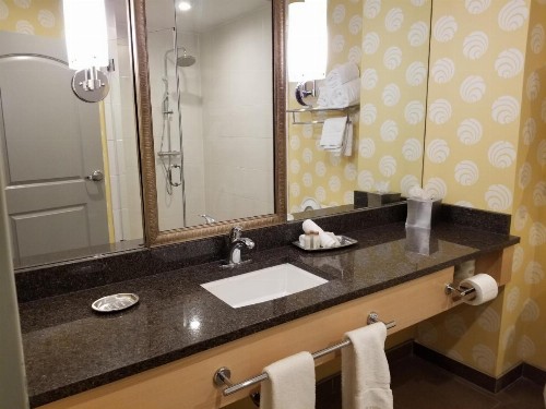 Hotel Indigo Pittsburgh East Liberty an IHG Hotel - image 3