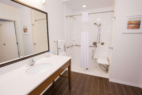 Hampton Inn & Suites - Pittsburgh/Harmarville PA - image 18