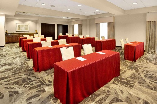 Hampton Inn & Suites - Pittsburgh/Harmarville PA - image 26