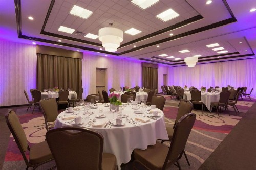 Hilton Garden Inn Pittsburgh Airport South-Robinson Mall - image 25