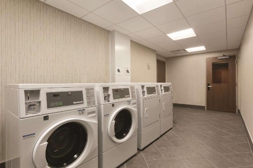 Homewood Suites by Hilton Pittsburgh Downtown - image 48