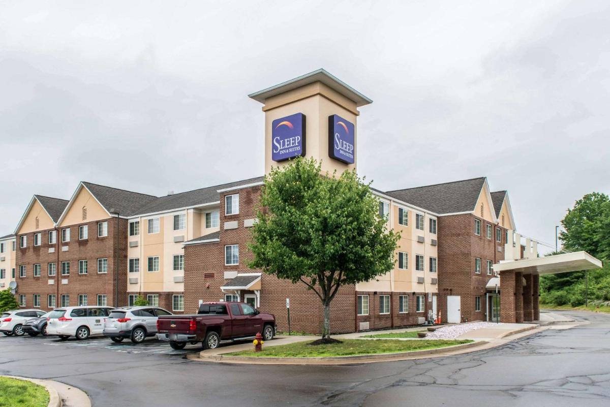 Sleep Inn & Suites Pittsburgh - main image