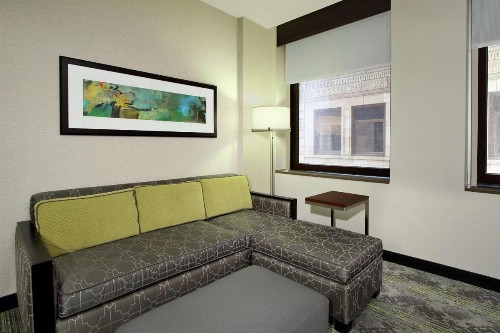 Embassy Suites Pittsburgh-Downtown - image 35