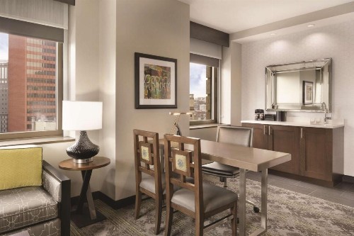 Embassy Suites Pittsburgh-Downtown - image 38