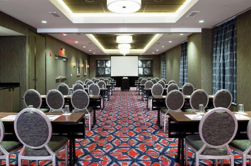 Hilton Garden Inn Pittsburgh Downtown - image 25