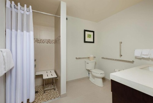 Hilton Garden Inn Pittsburgh Downtown - image 42