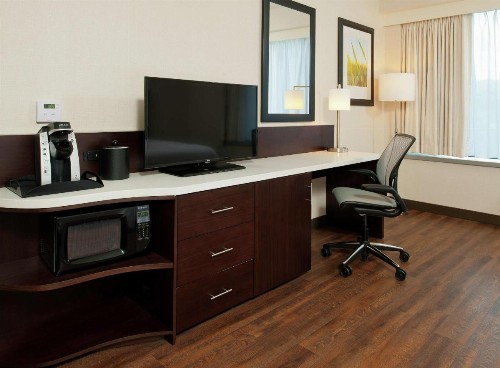 Hilton Garden Inn Pittsburgh Downtown - image 43