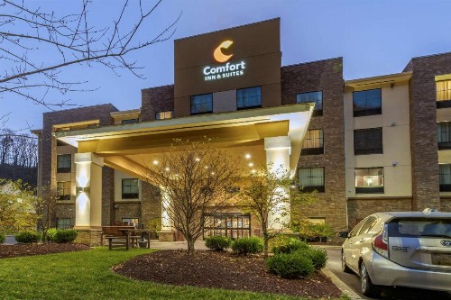 Comfort Inn & Suites Pittsburgh - image 6