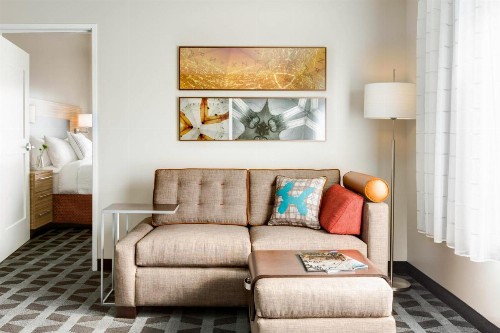 TownePlace Suites by Marriott Pittsburgh Harmarville - image 16