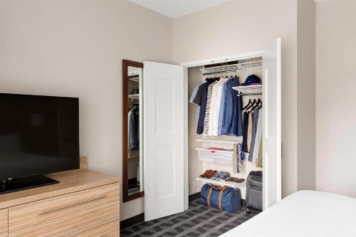 TownePlace Suites by Marriott Pittsburgh Harmarville - image 3