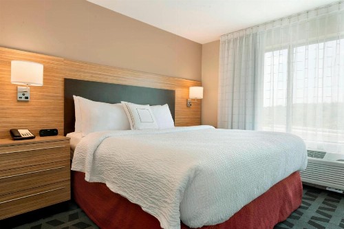 TownePlace Suites by Marriott Pittsburgh Airport/Robinson Township - image 18