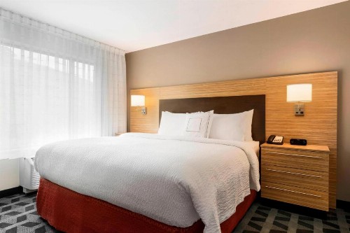 TownePlace Suites by Marriott Pittsburgh Airport/Robinson Township - image 6