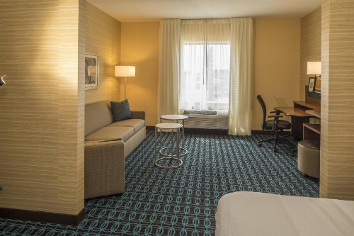 Fairfield Inn & Suites by Marriott Pittsburgh North/McCandless Crossing - image 27
