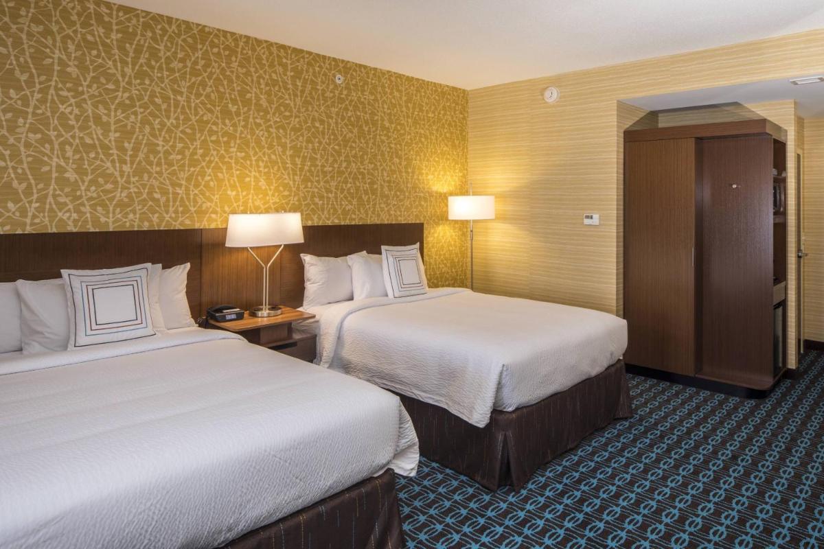 Fairfield Inn & Suites by Marriott Pittsburgh North/McCandless Crossing - image 3