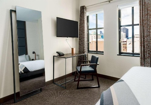Distrikt Hotel Pittsburgh Curio Collection by Hilton - image 26