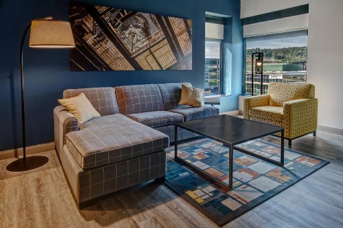 Hotel Indigo Pittsburgh University - Oakland an IHG Hotel - image 6