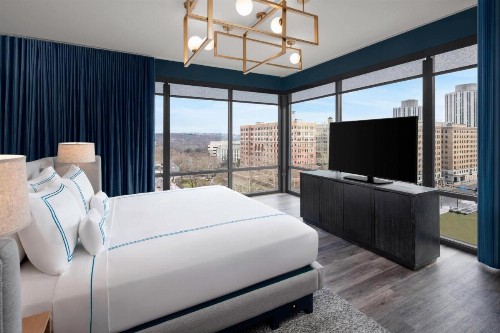 The Oaklander Hotel Autograph Collection - image 9