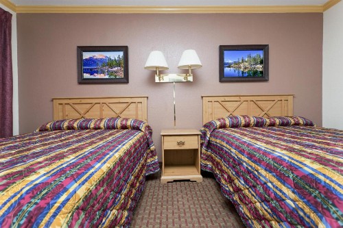 National 9 Inn - Placerville - image 25