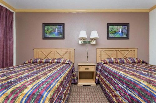 National 9 Inn - Placerville - image 31