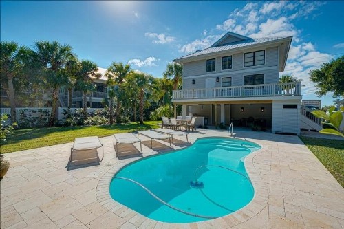 Homes-371 Gulf Blvd