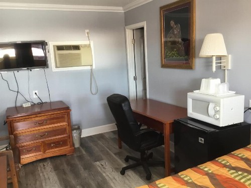 Budget Inn Plainview - image 19