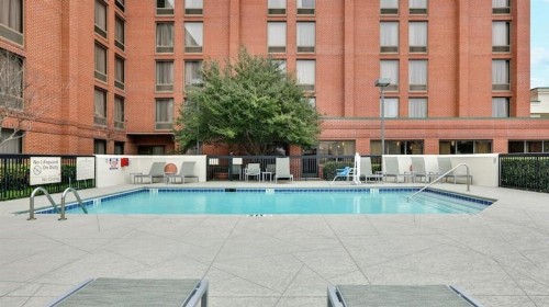Hampton Inn Plano-North Dallas - image 2