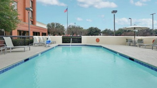 Hampton Inn Plano-North Dallas - image 30