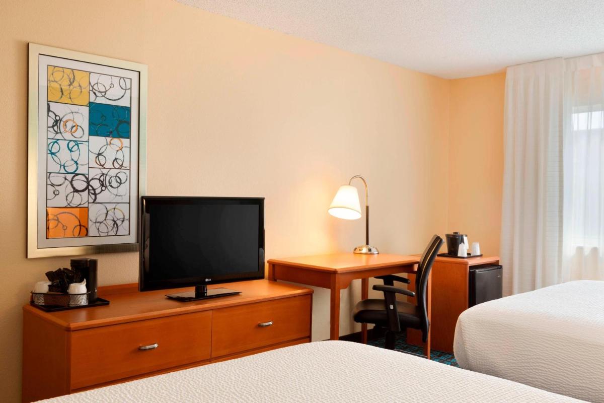 Fairfield Inn & Suites by Marriott Dallas Plano - image 7