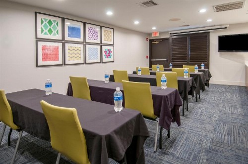 Holiday Inn Express Hotel & Suites Dallas-North Tollway/North Plano an IHG Hotel - image 24