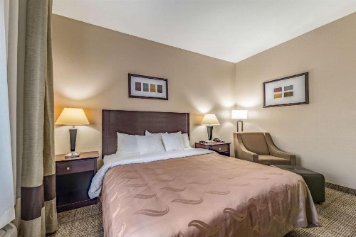 Quality Inn West Plano - Dallas - image 32