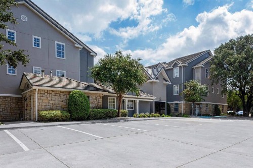 TownePlace Suites by Marriott Dallas Plano/Legacy - image 3