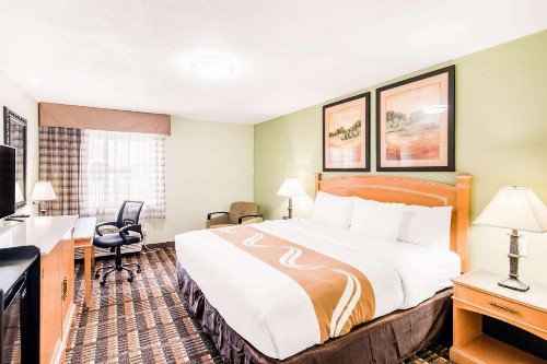 Quality Inn & Suites Plano - image 18