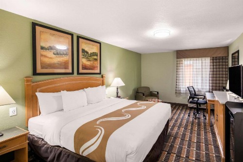 Quality Inn & Suites Plano - image 22