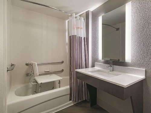 La Quinta by Wyndham Dallas Plano West - image 41