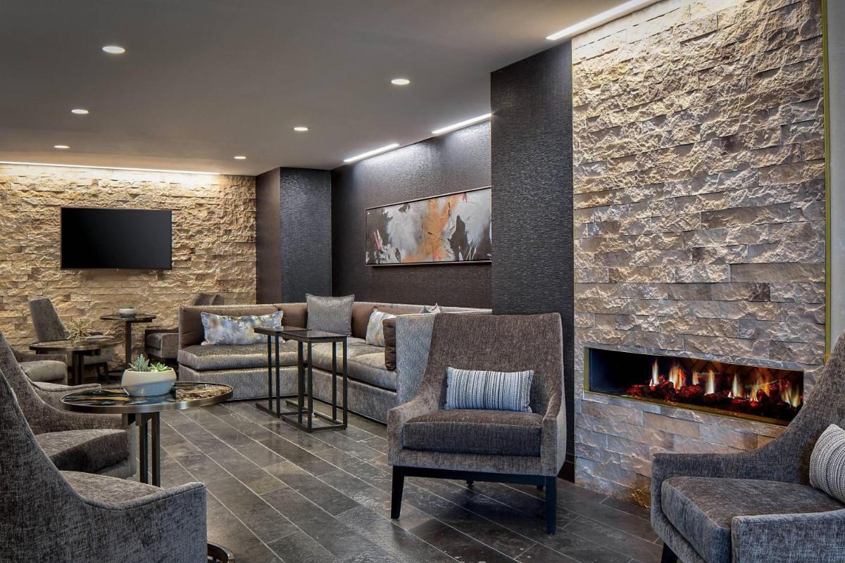 Dallas/Plano Marriott at Legacy Town Center - image 4